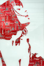 Charger l&#39;image dans la galerie, MaxL - Respire (tableau, collage coca + résine) - ART ET MISS